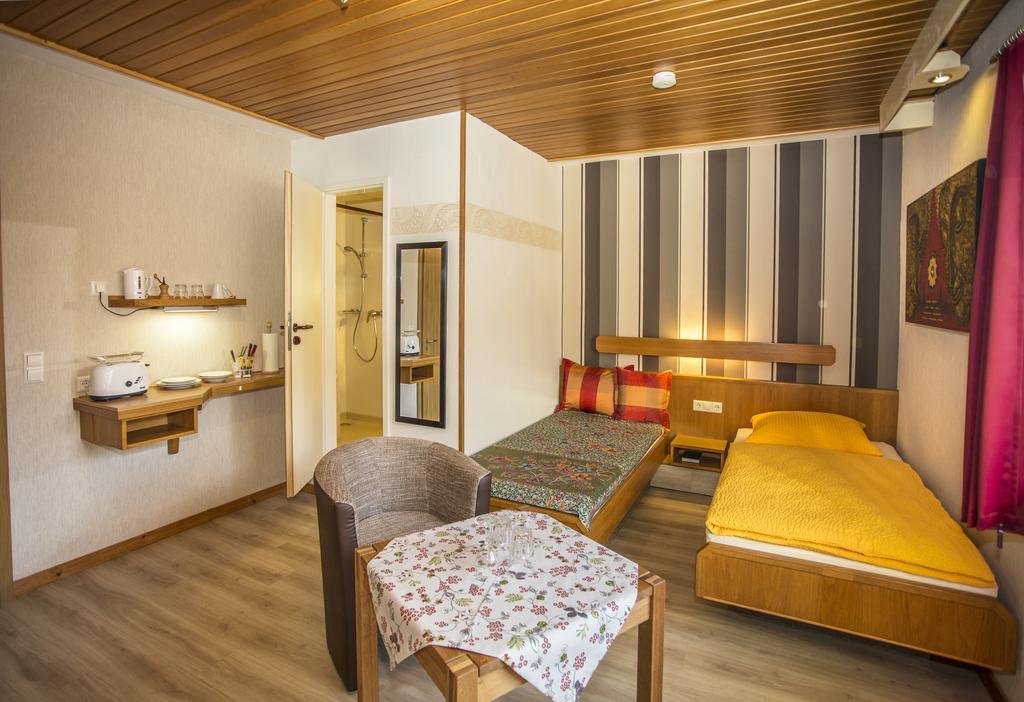 Boardinghouse Remchingen Baan Arun Apartment Ngoại thất bức ảnh