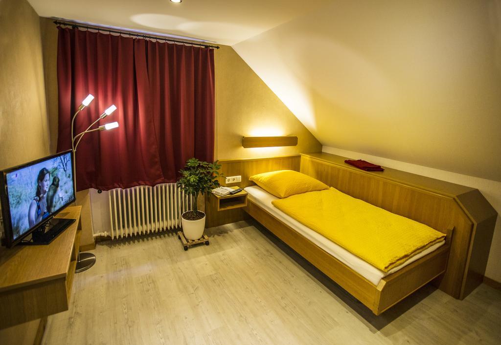 Boardinghouse Remchingen Baan Arun Apartment Ngoại thất bức ảnh